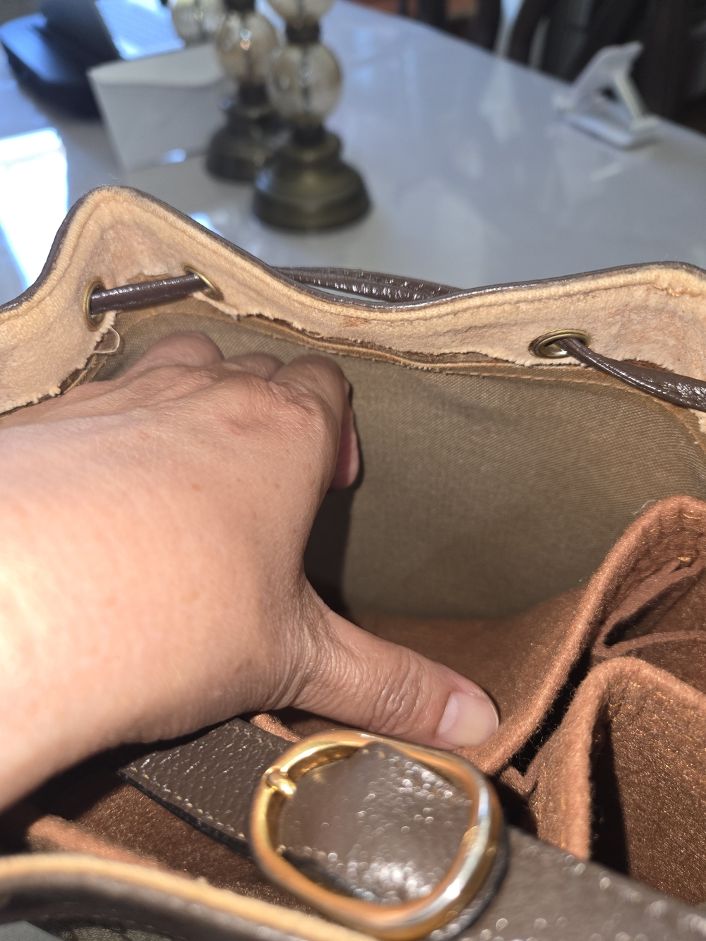 Gucci Beige GG Supreme Canvas Bucket Bag with Brown Trim and Green-Red Web Strap - Picture 7 of 7